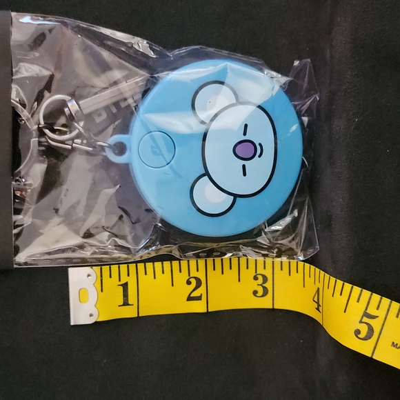 Bt21 Koya Light Projector KEYCHAIN - Picture 5 of 5